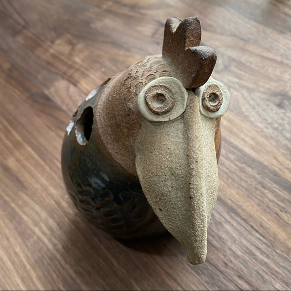 Unique Clay Pottery Bird Sculpture Figurine Toothbrush Holder - Picture 4 of 12